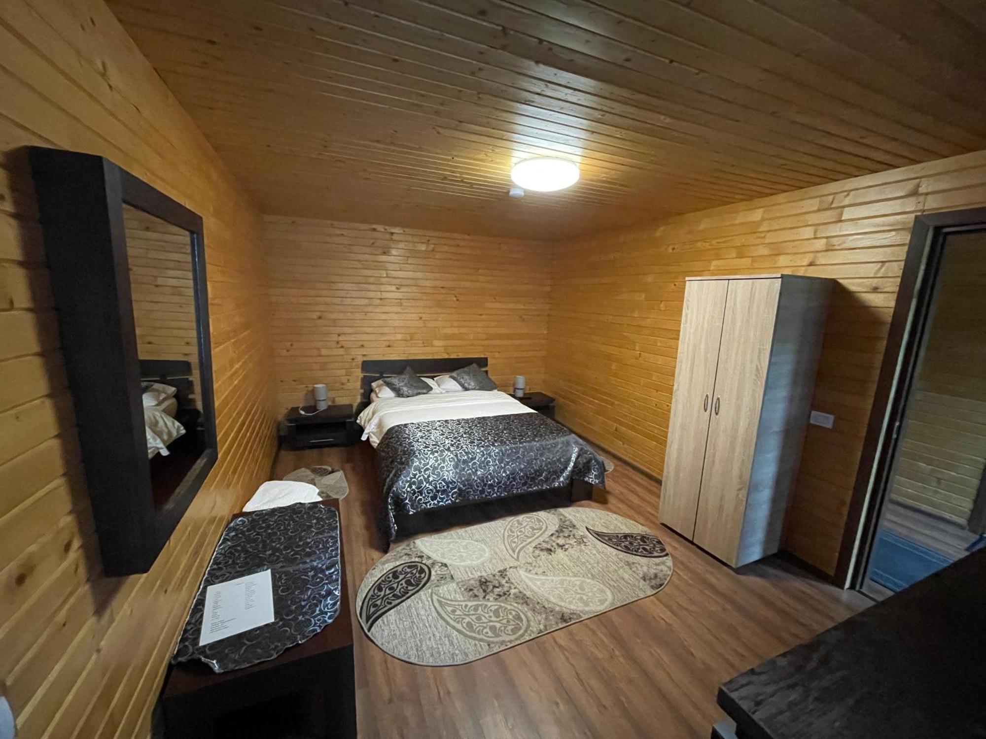 Camping Dragoske Ciofrîngeni Zewnętrze zdjęcie